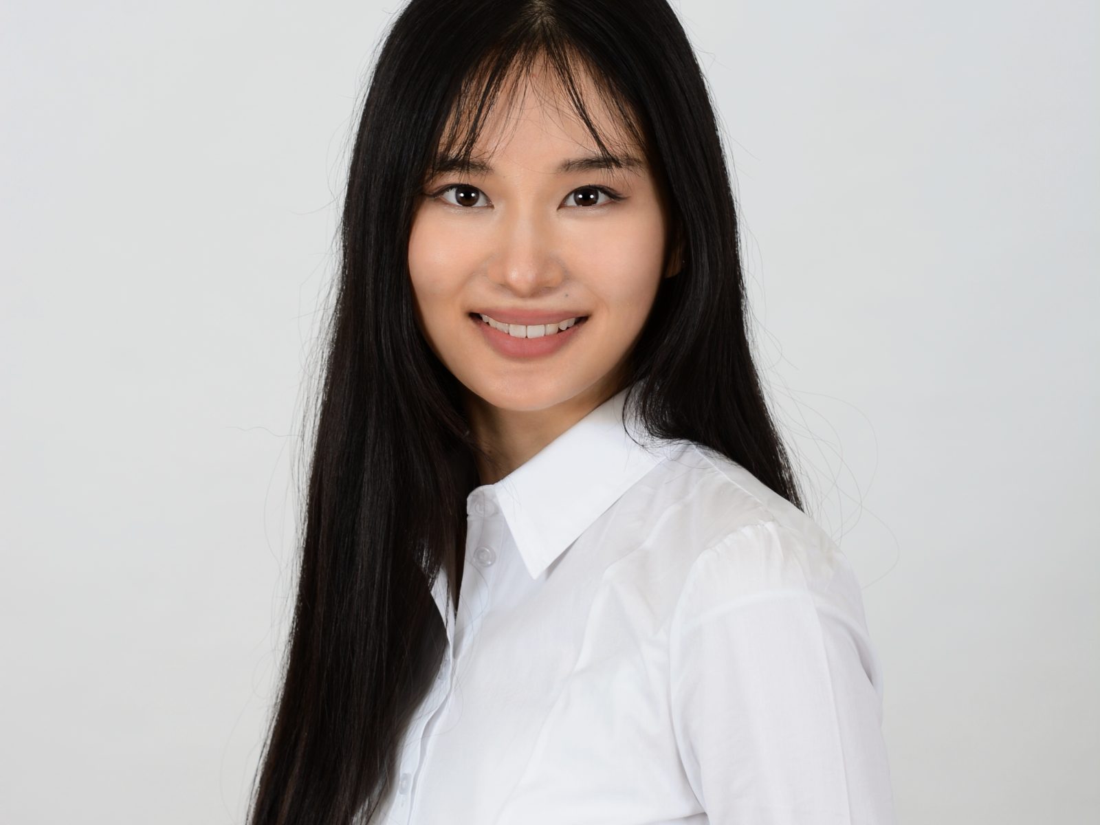 Dr. Martha Song KFO Zahnärztin
